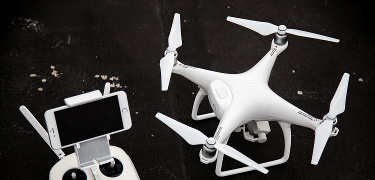 我是做檢測(cè)行業(yè)的大客戶銷售，在新能源的光伏、儲(chǔ)能和充電樁方面做市場(chǎng)去哪里找客戶呢 ?智能充電樁相比傳統(tǒng)充電樁有哪些優(yōu)勢(shì) 